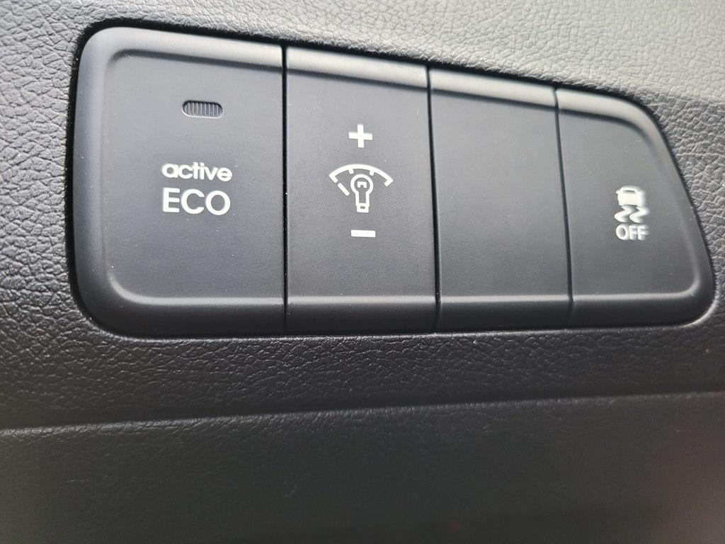 Hyundai Elantra 4dr Sdn Auto Limited PZEV (Alabama Plant) 2014