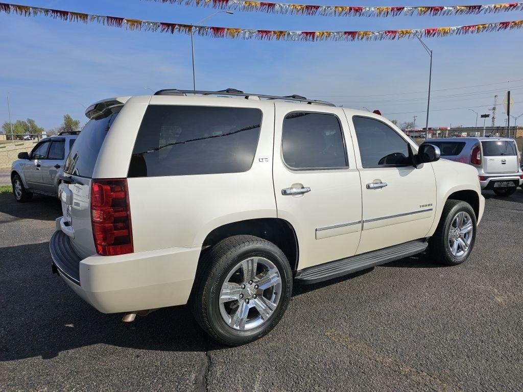 Chevrolet Tahoe 4WD 4dr LTZ 2014