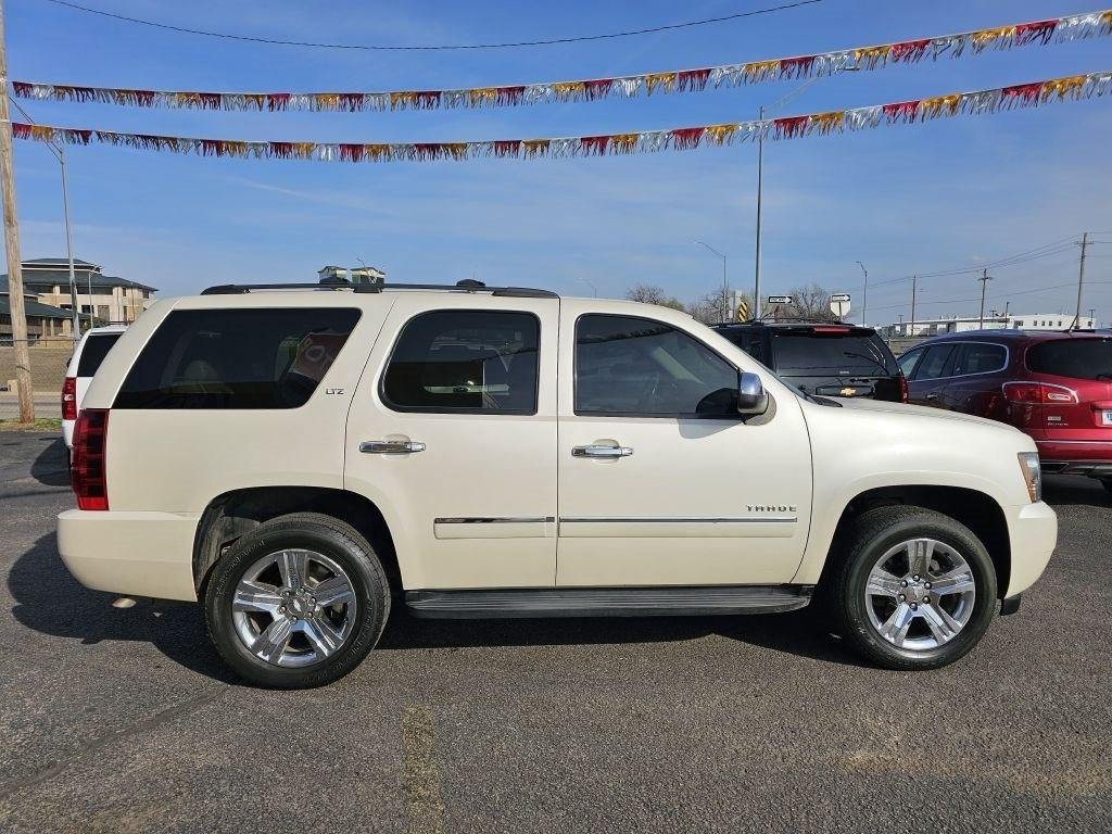 Chevrolet Tahoe 4WD 4dr LTZ 2014