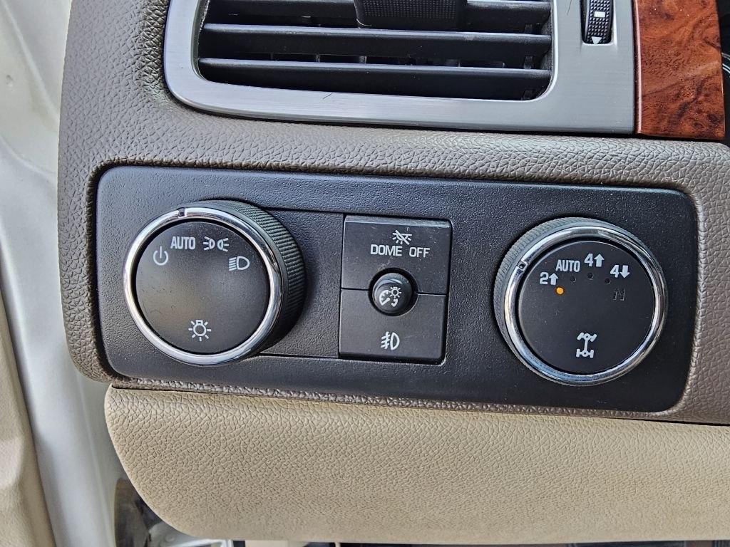 Chevrolet Tahoe 4WD 4dr LTZ 2014