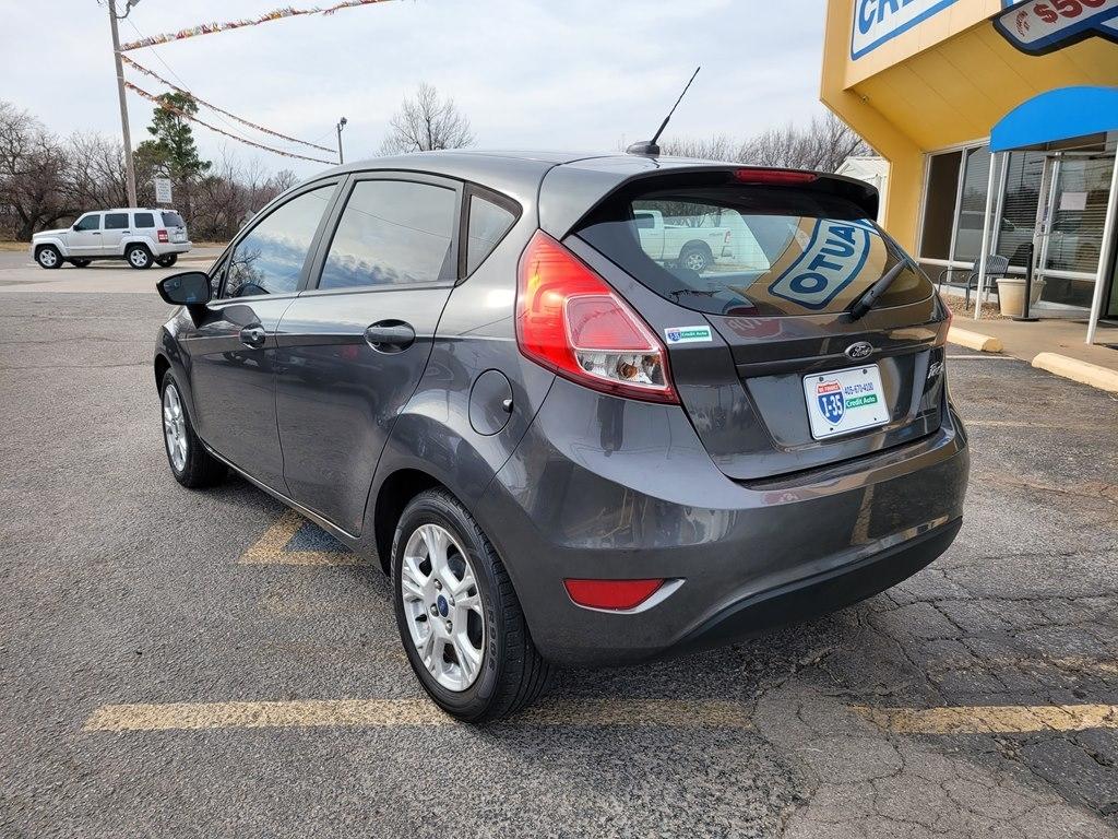Ford Fiesta 5dr HB SE 2016