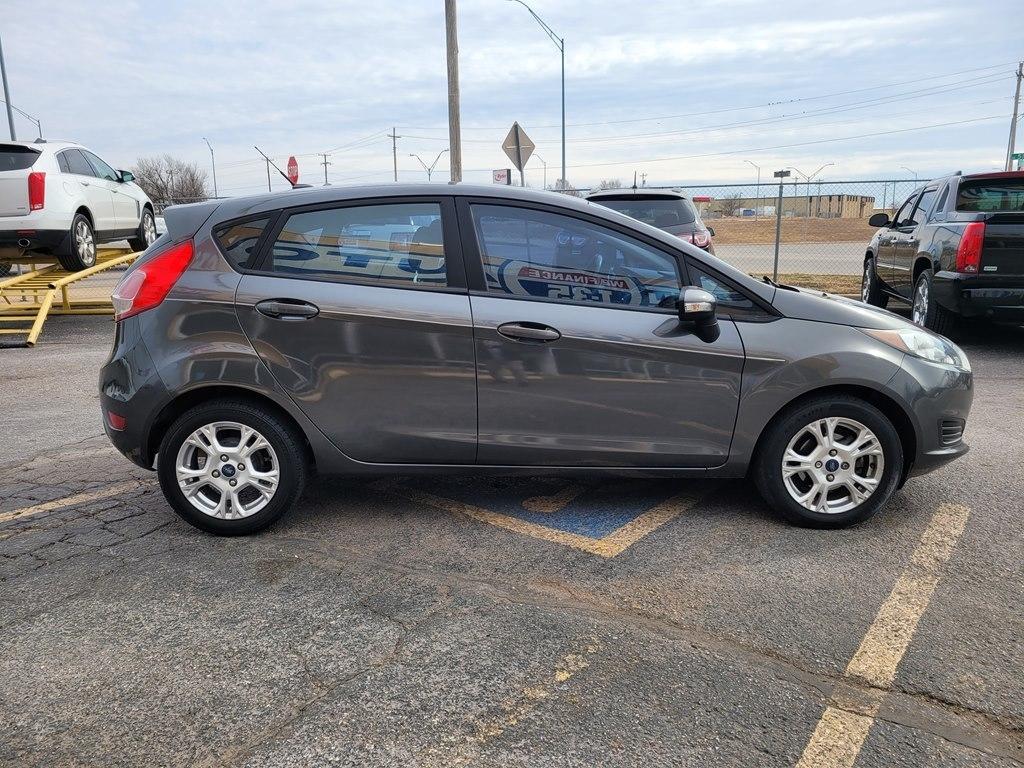 Ford Fiesta 5dr HB SE 2016