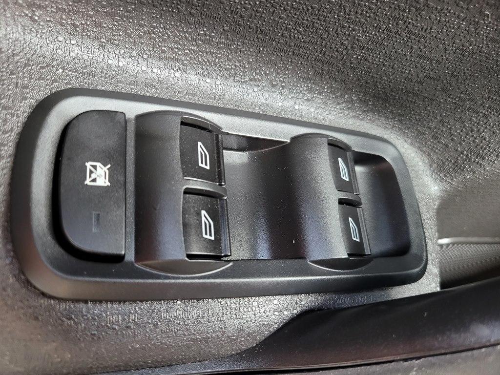 Ford Fiesta 5dr HB SE 2016
