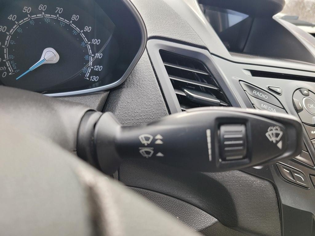 Ford Fiesta 5dr HB SE 2016
