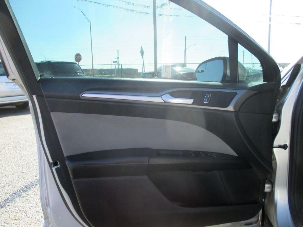 Ford Fusion 4dr Sdn S FWD 2015