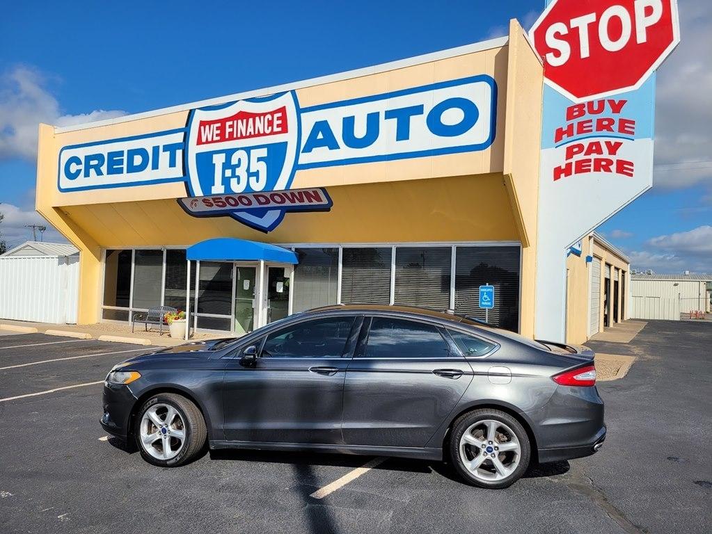 2016 Ford Fusion 4dr Sdn SE FWD