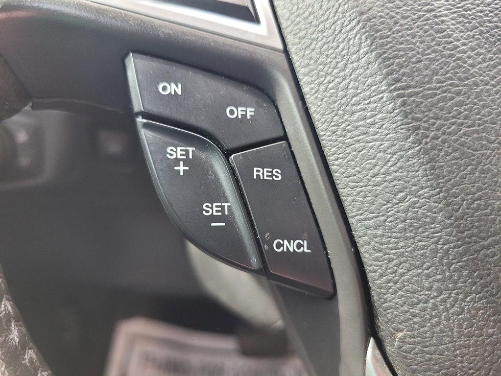 Ford Fusion 4dr Sdn SE FWD 2016