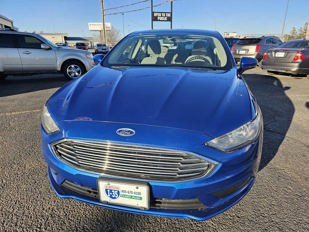 Ford Fusion S FWD 2017