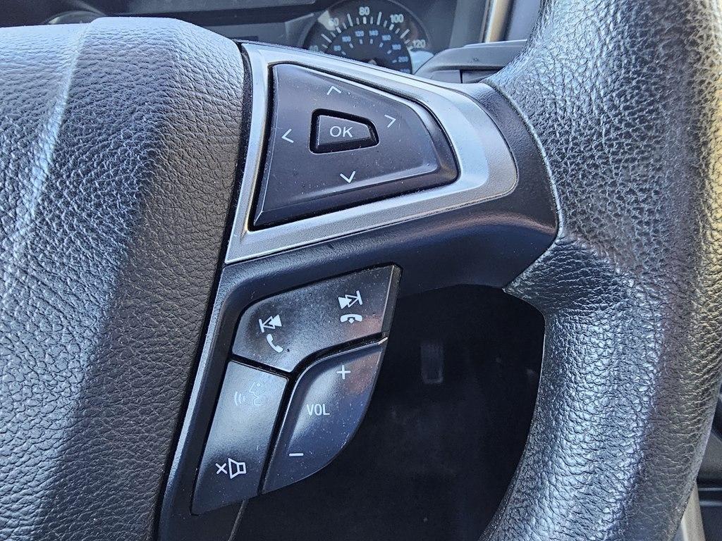Ford Fusion S FWD 2017