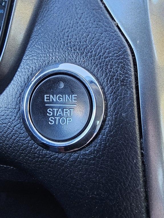 Ford Fusion S FWD 2017