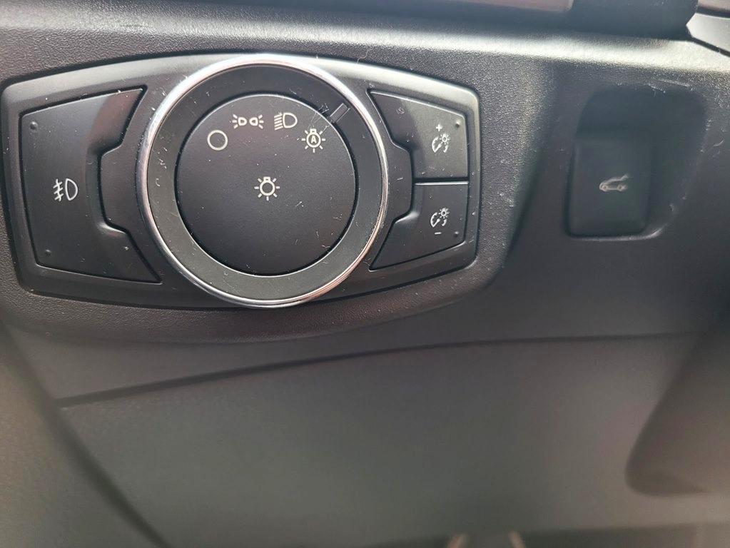 Ford Fusion SE FWD 2017