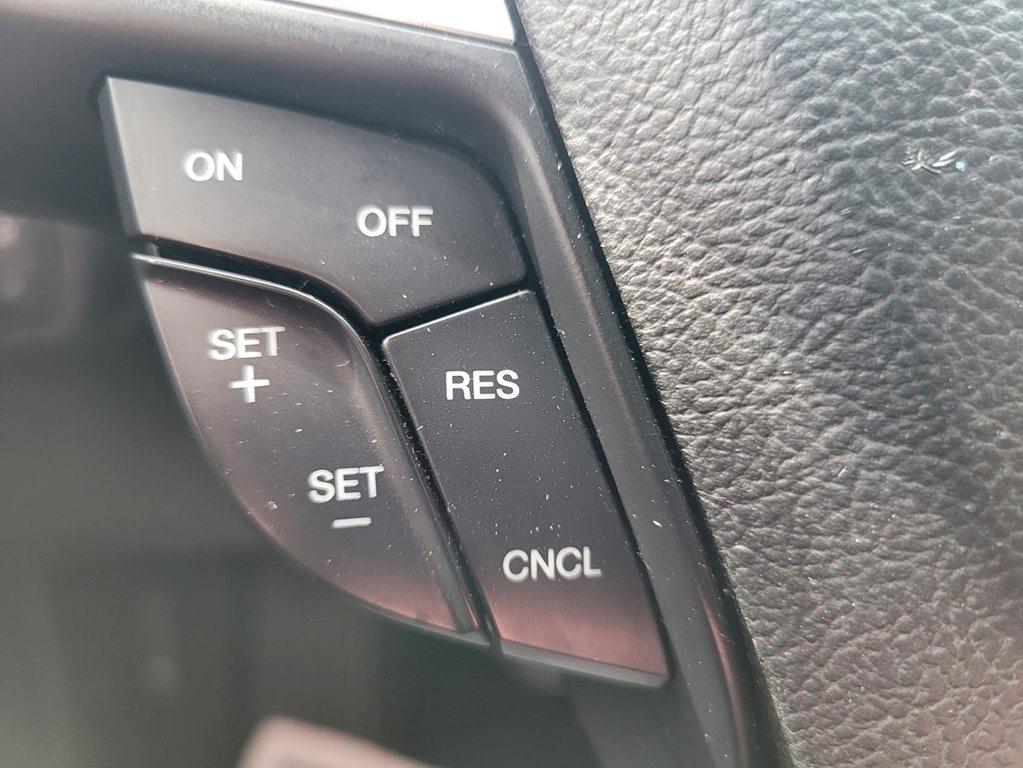 Ford Fusion SE FWD 2017