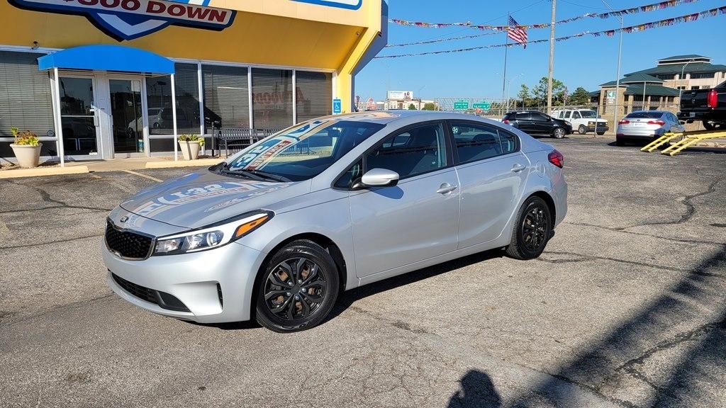 2017 Kia Forte LX Auto