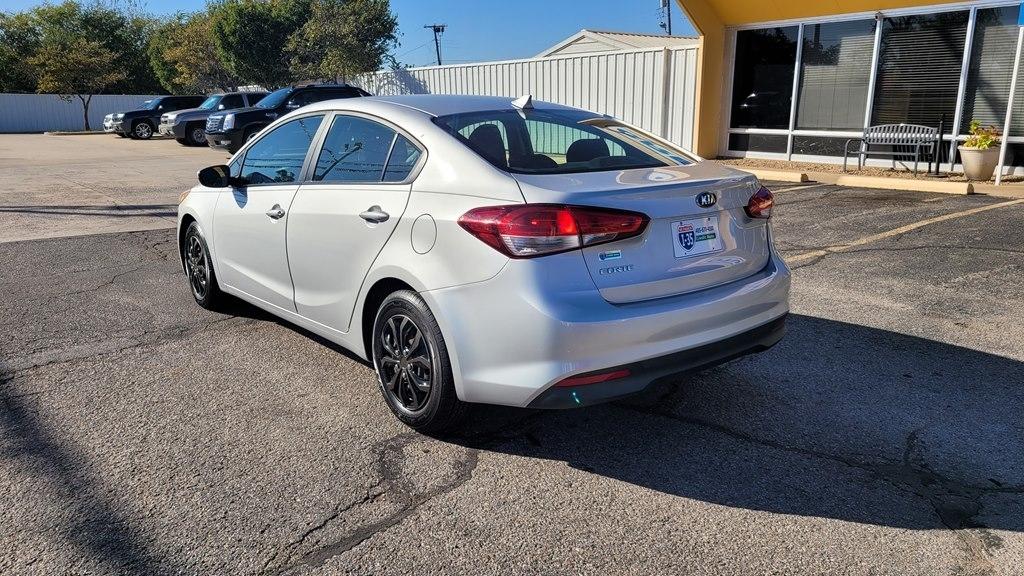 Kia Forte LX Auto 2017