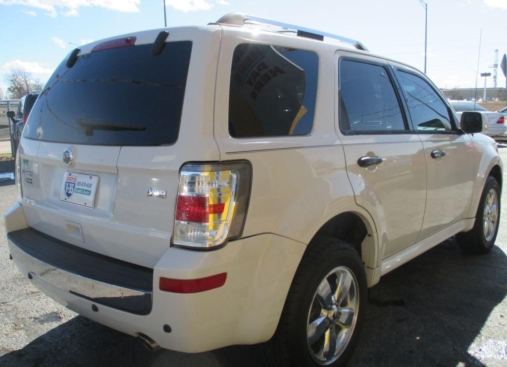 Mercury Mariner FWD 4dr Premier 2011