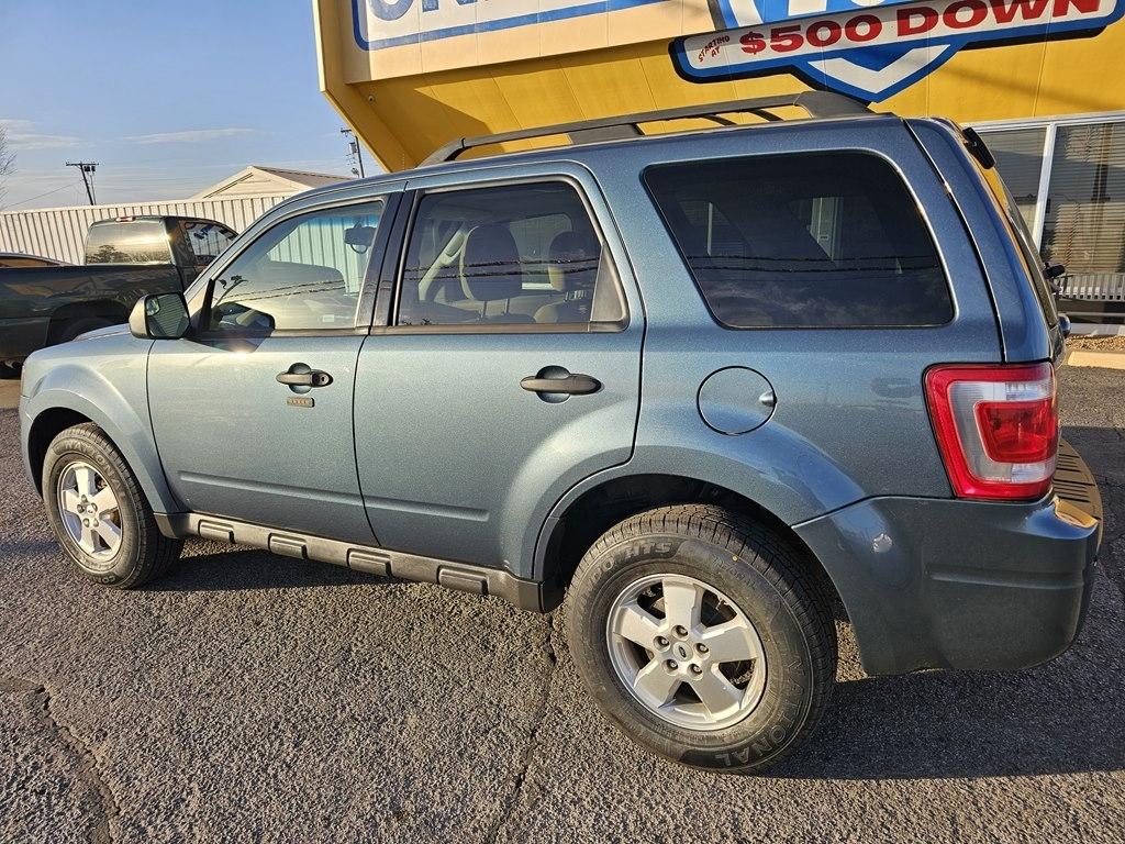 Ford Escape FWD 4dr XLT 2012