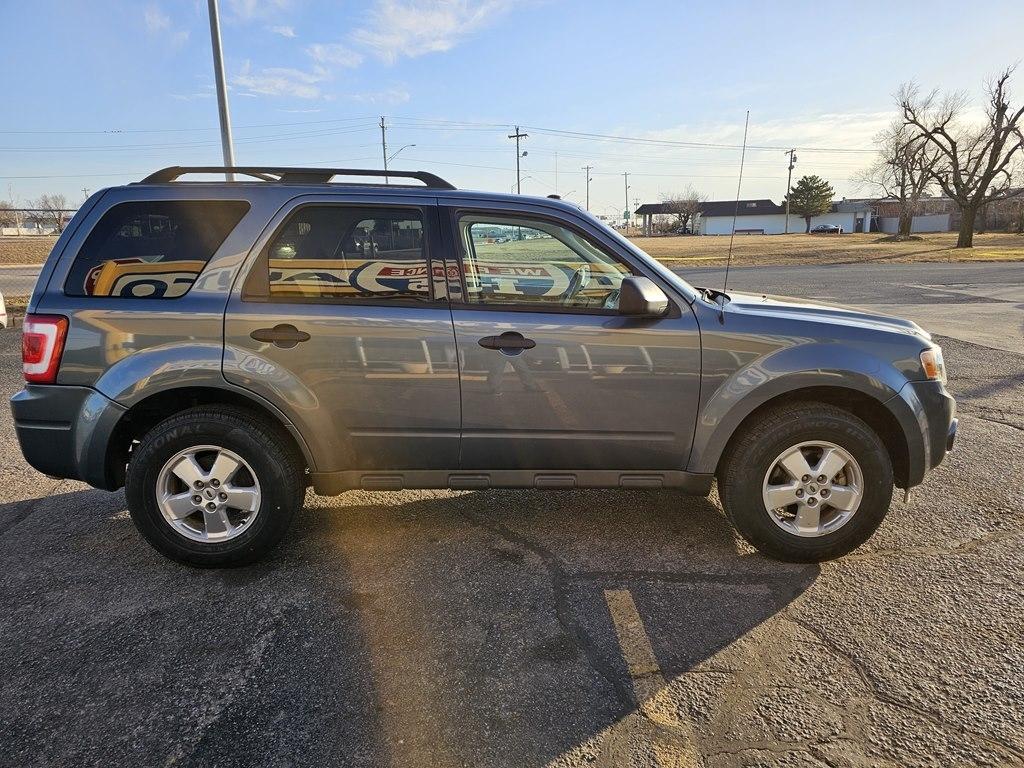 Ford Escape FWD 4dr XLT 2012