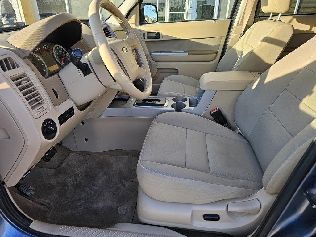 Ford Escape FWD 4dr XLT 2012