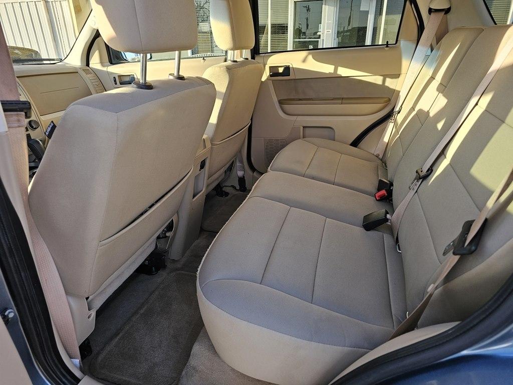 Ford Escape FWD 4dr XLT 2012