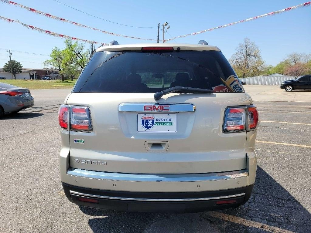 GMC Acadia FWD 4dr SLT w/SLT-1 2015