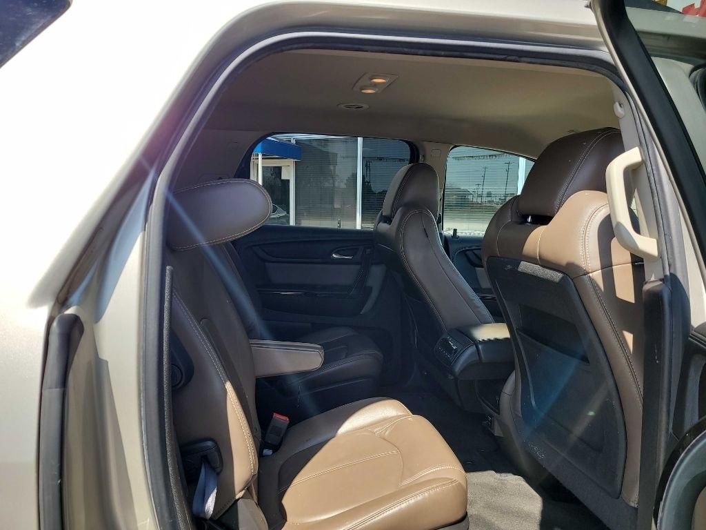 GMC Acadia FWD 4dr SLT w/SLT-1 2015