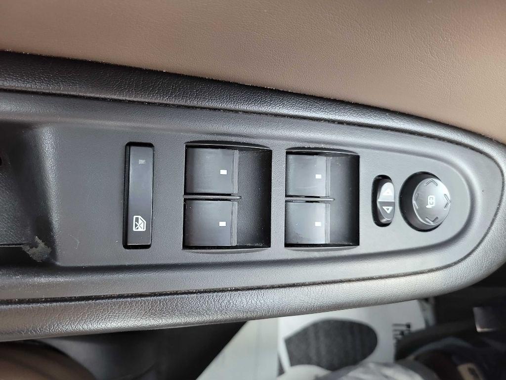 GMC Acadia FWD 4dr SLT w/SLT-1 2015