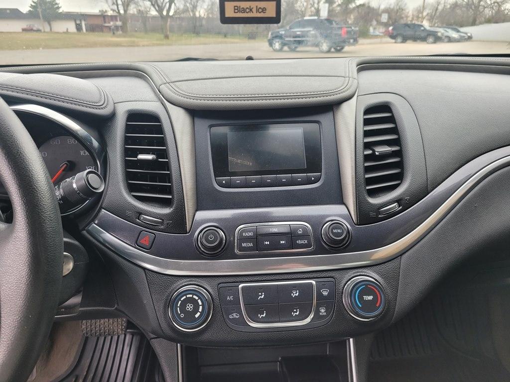 Chevrolet Impala 4dr Sdn LS w/1LS 2017