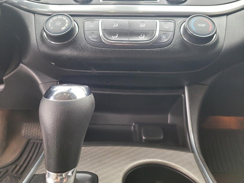 Chevrolet Impala 4dr Sdn LS w/1LS 2017