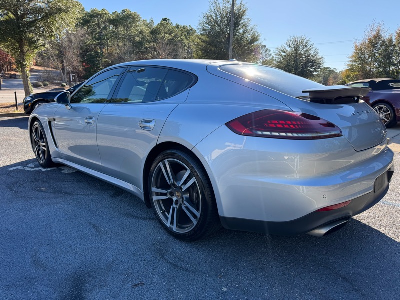 Porsche Panamera Edition 2016