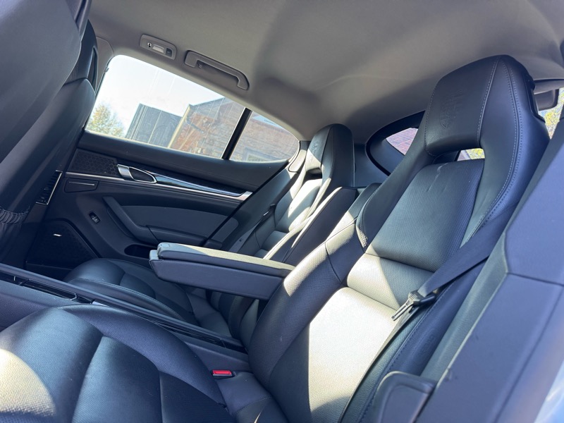 Porsche Panamera Edition 2016