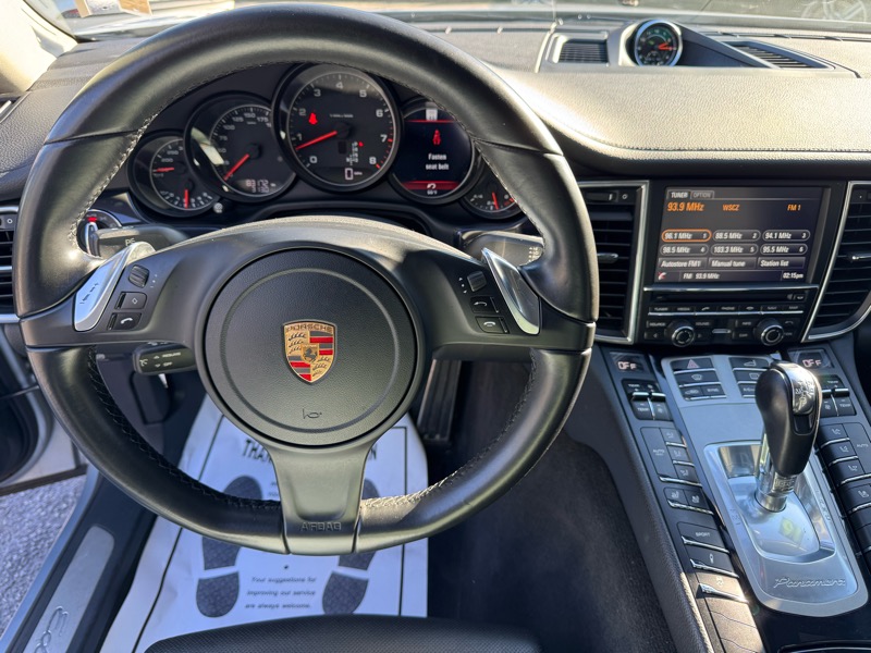 Porsche Panamera Edition 2016