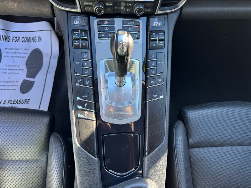 Porsche Panamera Edition 2016