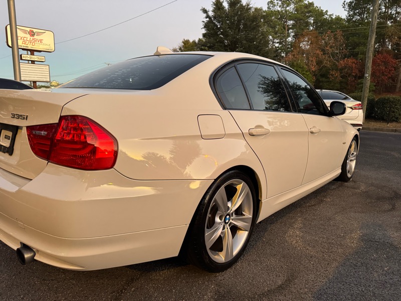 BMW 3-Series 335i 2011