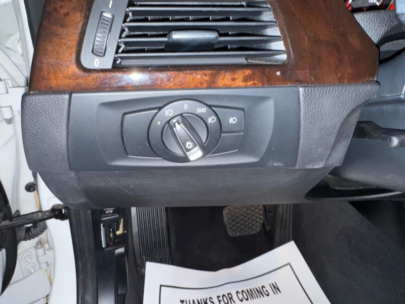 BMW 3-Series 335i 2011