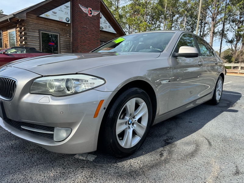 BMW 5-Series 528i 2013