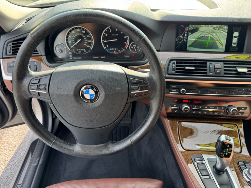 BMW 5-Series 528i 2013