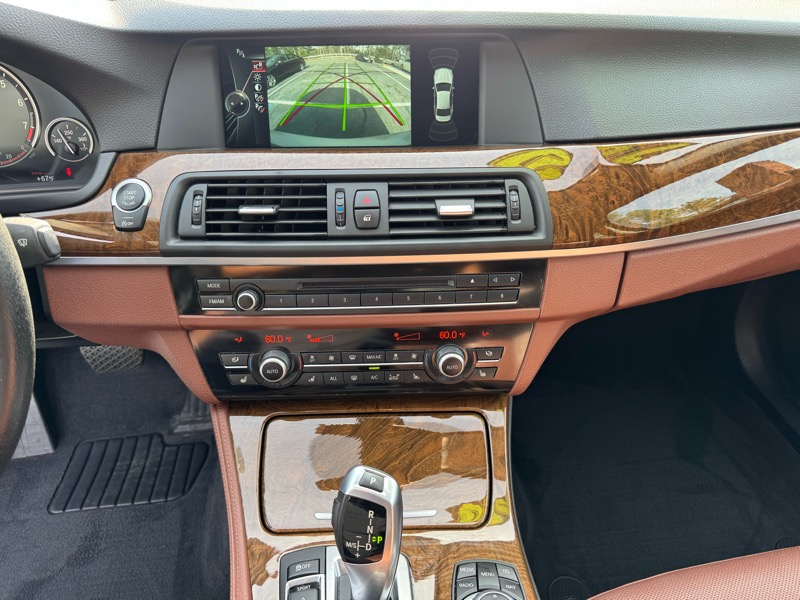 BMW 5-Series 528i 2013