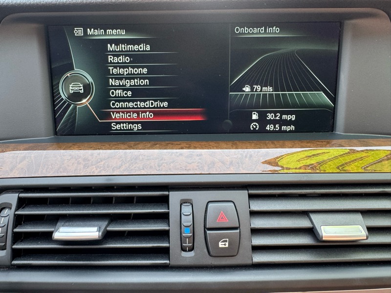 BMW 5-Series 528i 2013