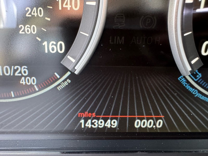 BMW 5-Series 528i 2013