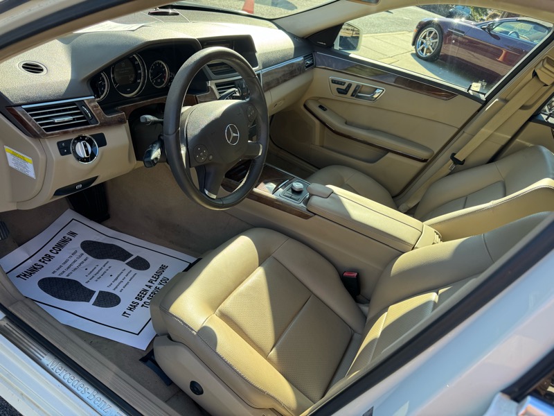 Mercedes-Benz E-Class E350 Sedan 2010