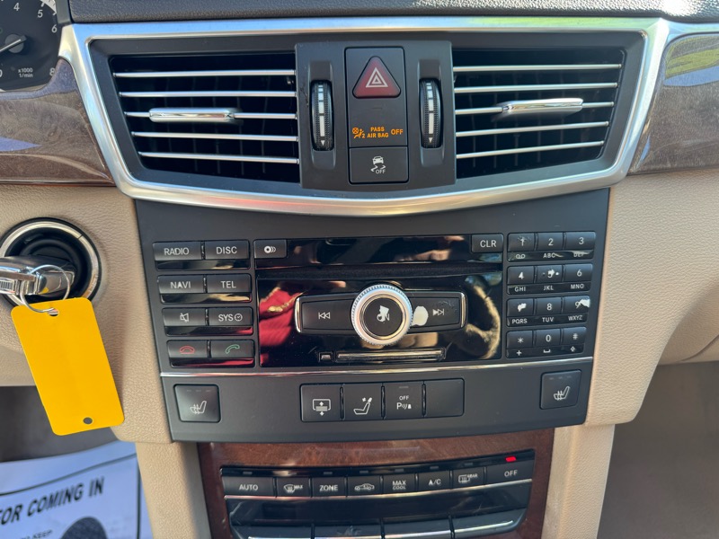 Mercedes-Benz E-Class E350 Sedan 2010