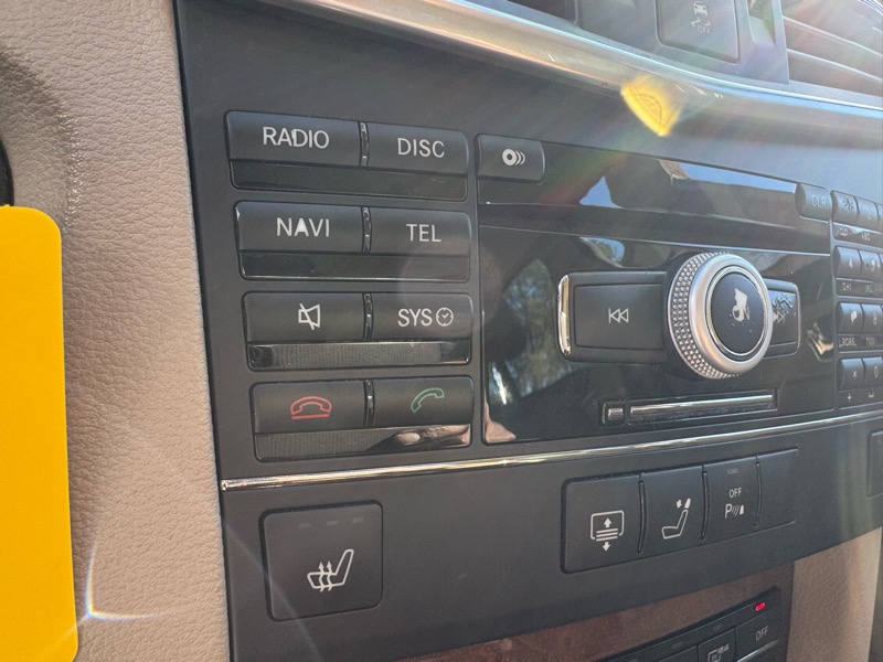 Mercedes-Benz E-Class E350 Sedan 2010