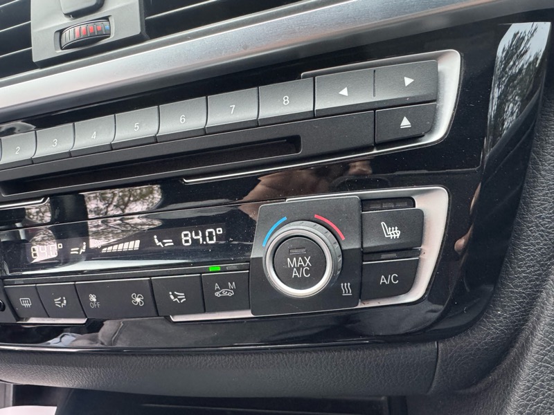 BMW 3-Series 330i Sedan 2017