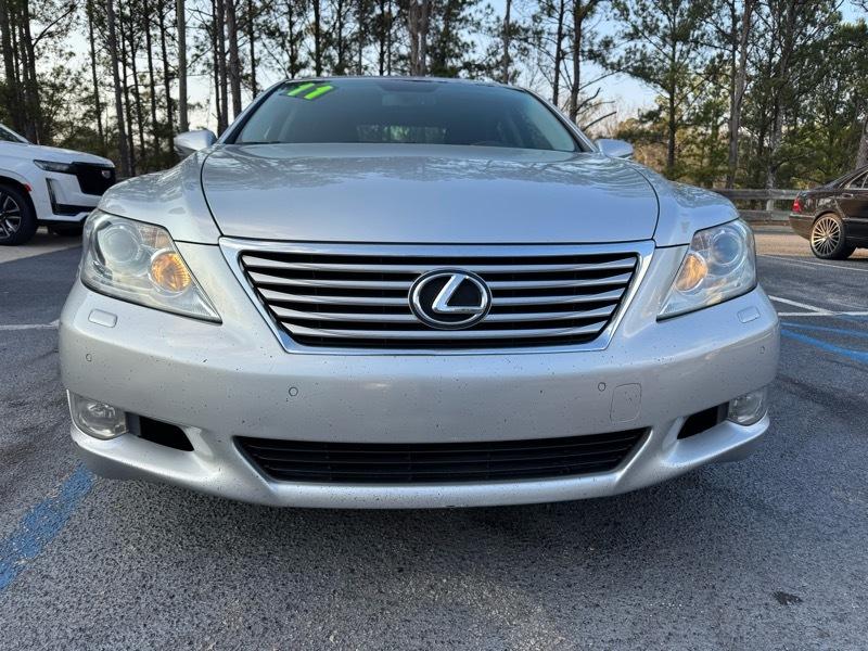 Lexus LS 460 Luxury Sedan 2011