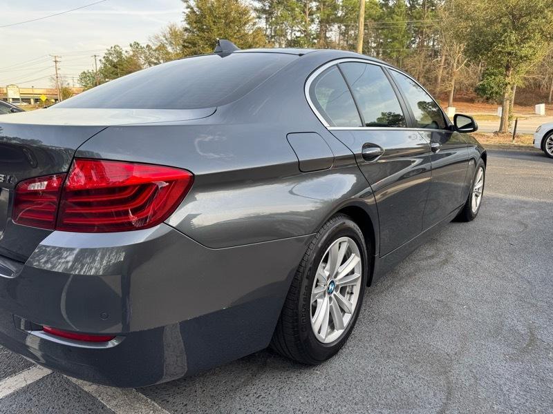 BMW 5-Series 528i 2015