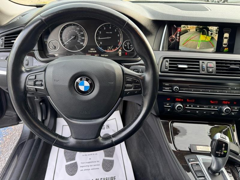 BMW 5-Series 528i 2015