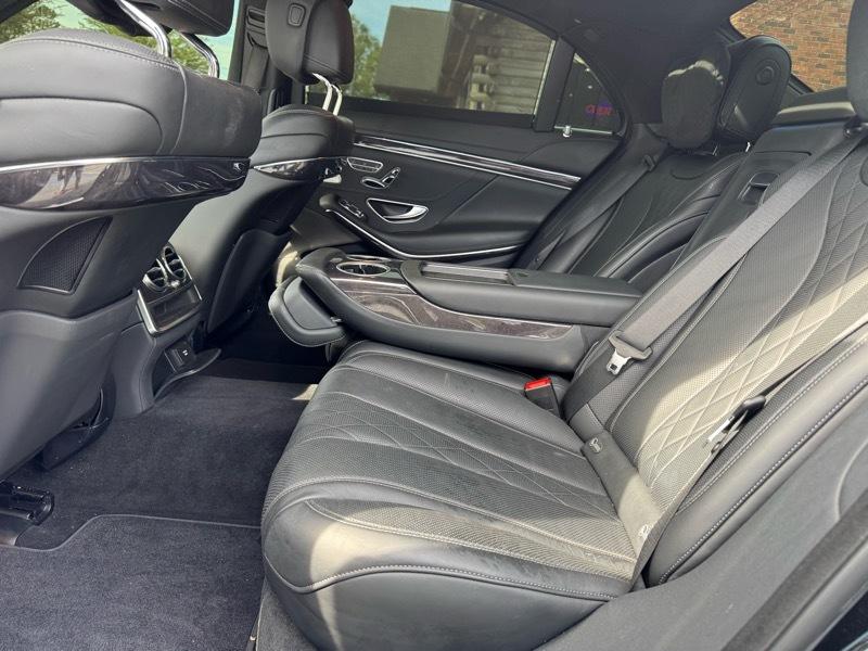 Mercedes-Benz S-Class S560 2019