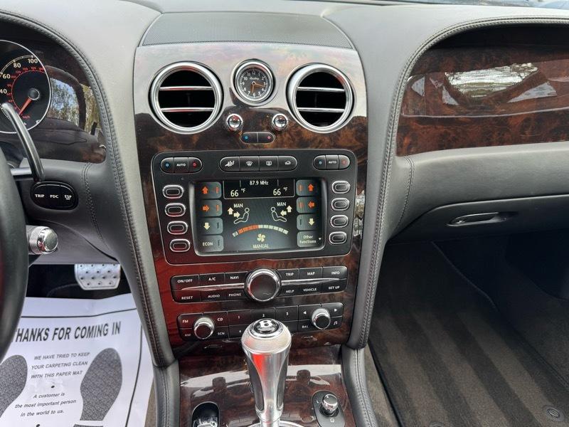 Bentley Continental GT Coupe 2005