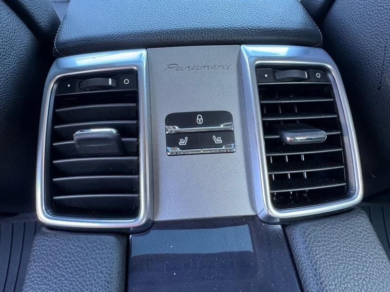Porsche Panamera Edition 2015
