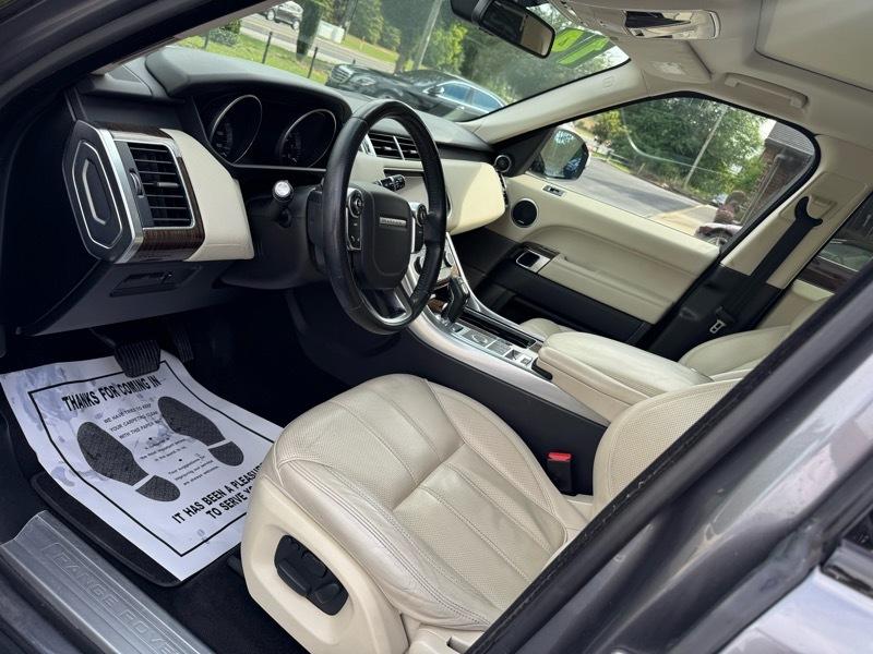Land Rover Range Rover Sport 3.0L V6 Supercharged SE 2014